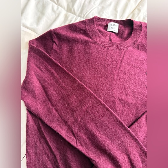 Aritzia Sunday Best | Abby Sweater in Biking Red with Skull | Size Large - Picture 8 of 11